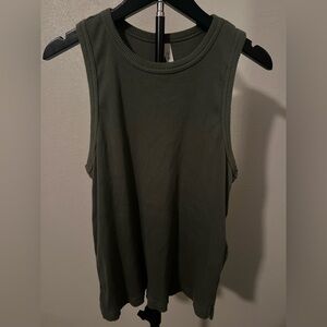 Pact 100% Organic Cotton Breathable Olive Ribbed Sleeveless Tank size M